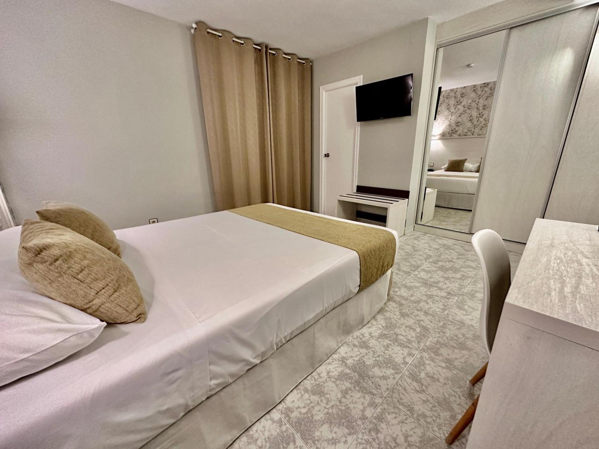 Hotel El Paraiso 2*